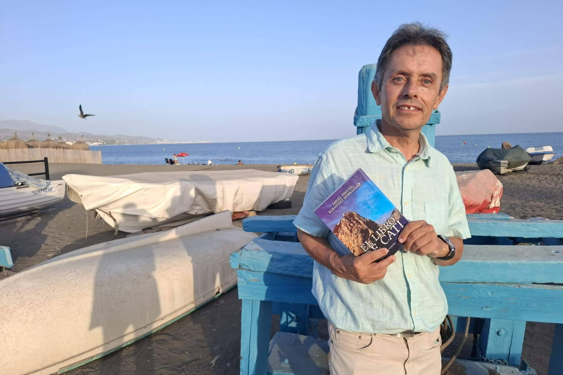 Ángel Miguel Bermúdez Hernández ilumina la oscuridad con El libro de Cati, una novela que mezcla misterio, memoria y espiritualidad