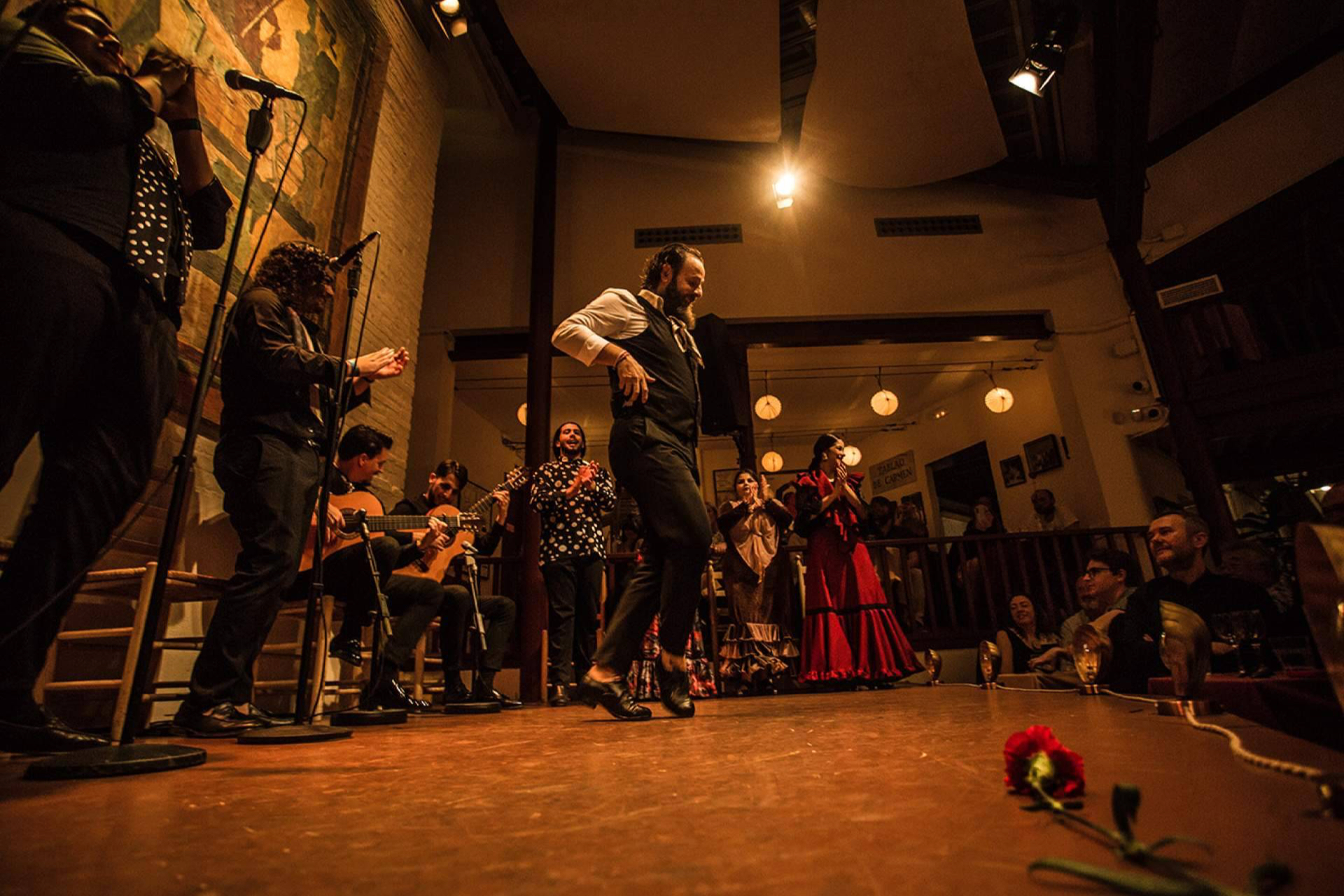 Tablao de Carmen, Barcelona; flamenco y cocina tradicional española en una noche cultural