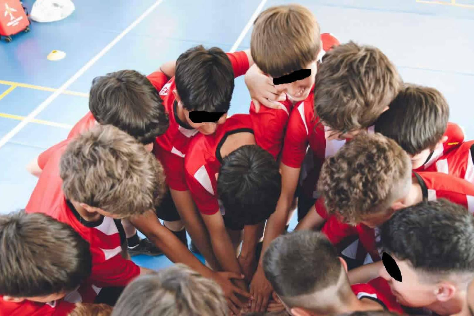Asturias y Alicante acogen el campus de fútbol en inglés con opción de beca internacional