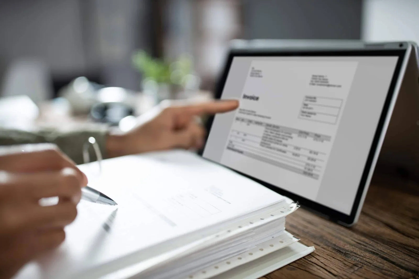 Perfex CRM España se adapta a la nueva normativa con VeriFactu, Facturae y documentos inalterables